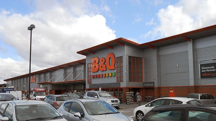 B&Q Store
